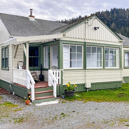 Redwood Farmhouse In The Orick Valley Eksteriør billede